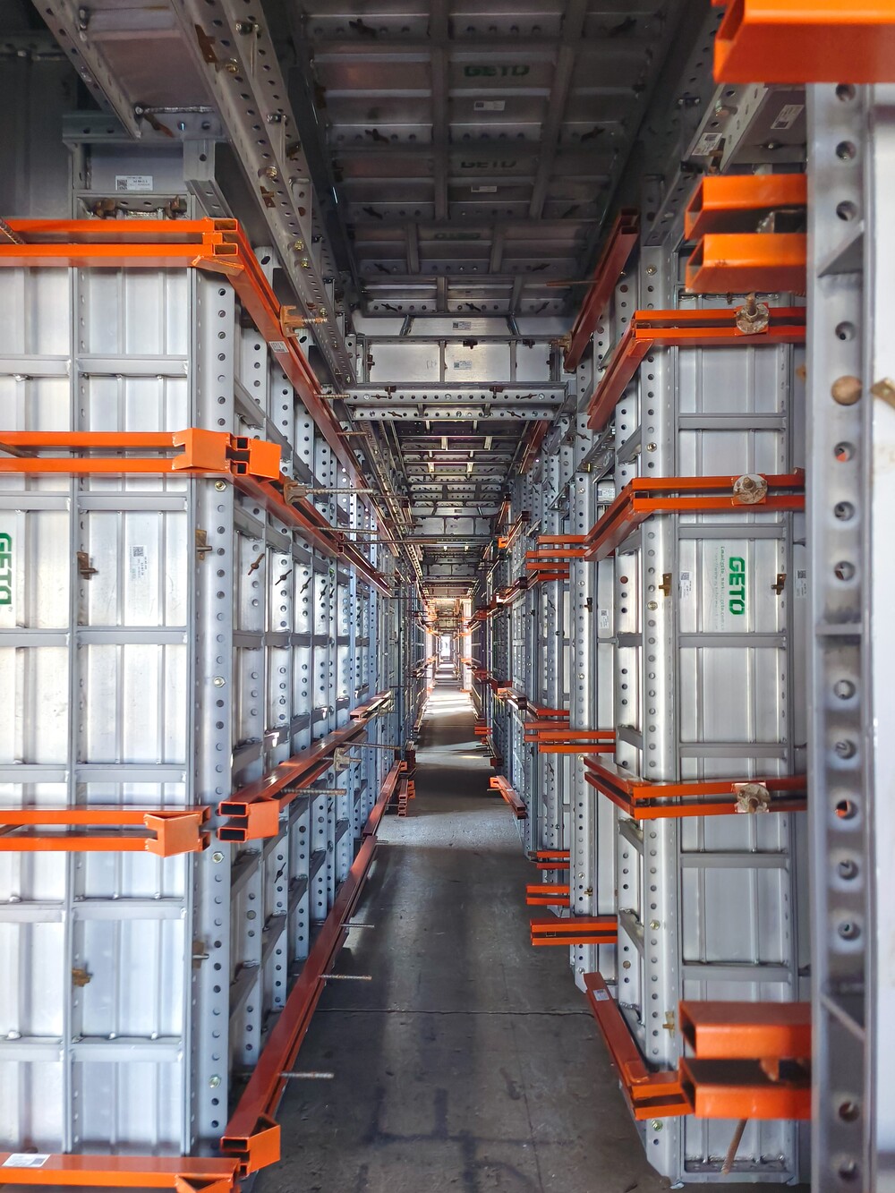 Reusable aluminum formwork system